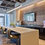 Luxury Apt In Heart Of Seaport