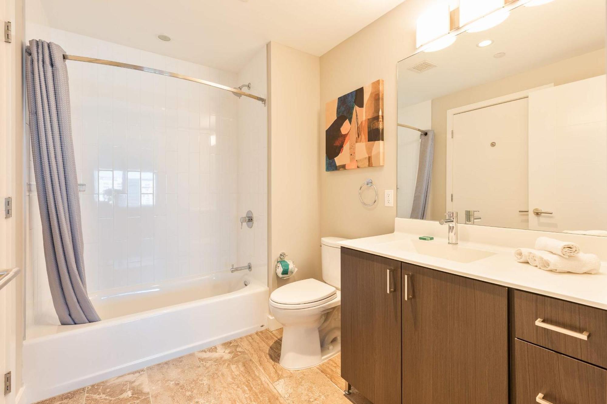 Apartment Luxury In Heart Of Seaport